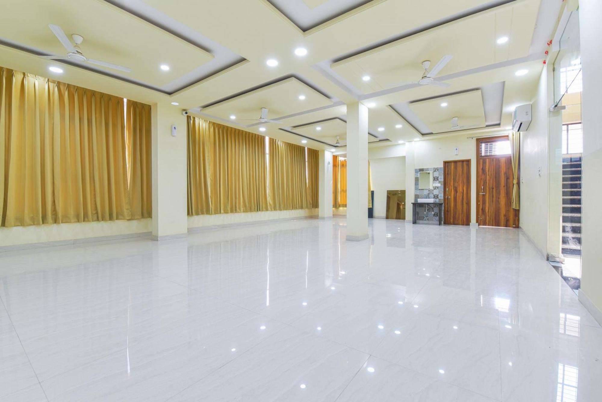 Homewood Suites Near Jaipur Airport Ngoại thất bức ảnh