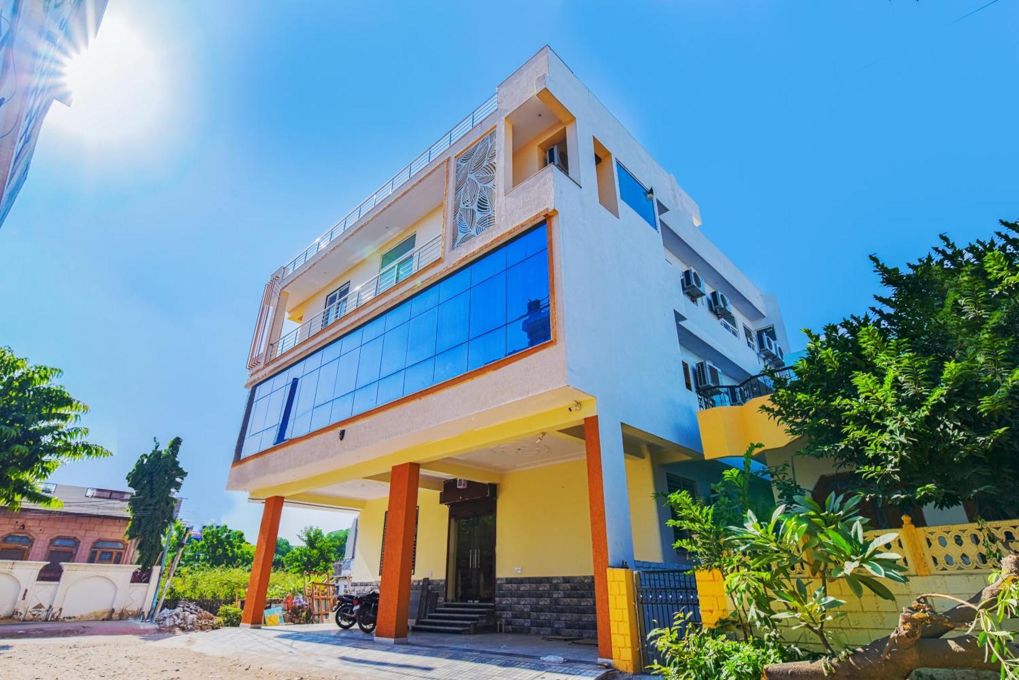 Homewood Suites Near Jaipur Airport Ngoại thất bức ảnh